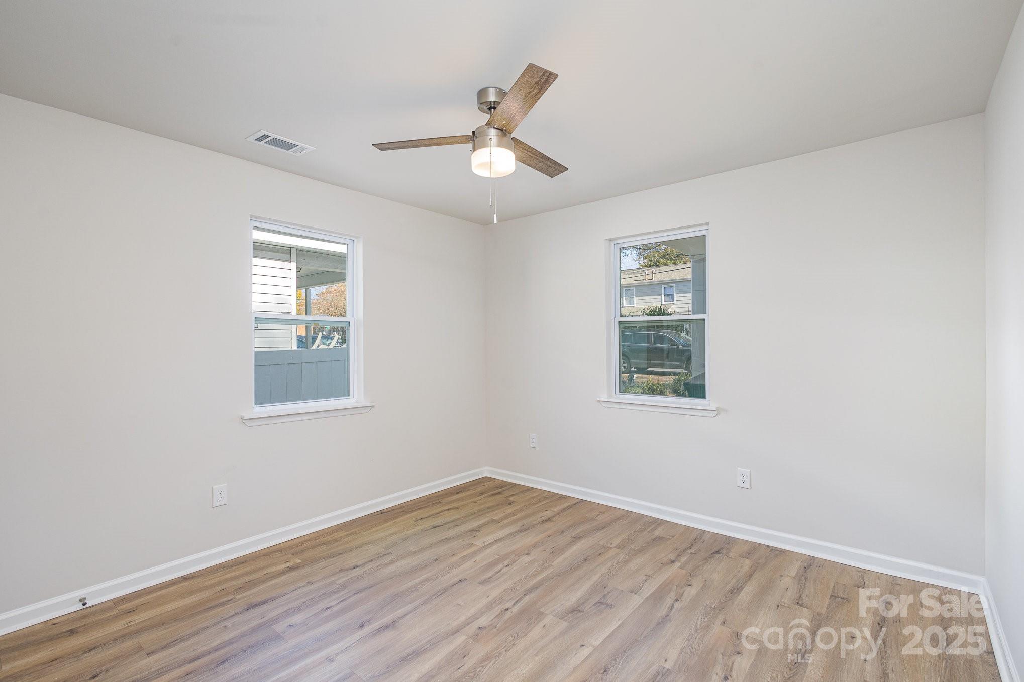 429 Dare Drive Property Photo 12