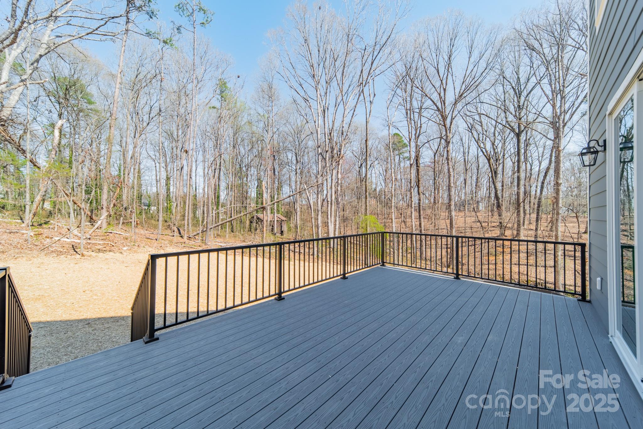 149 Pinewood Street Property Photo 7
