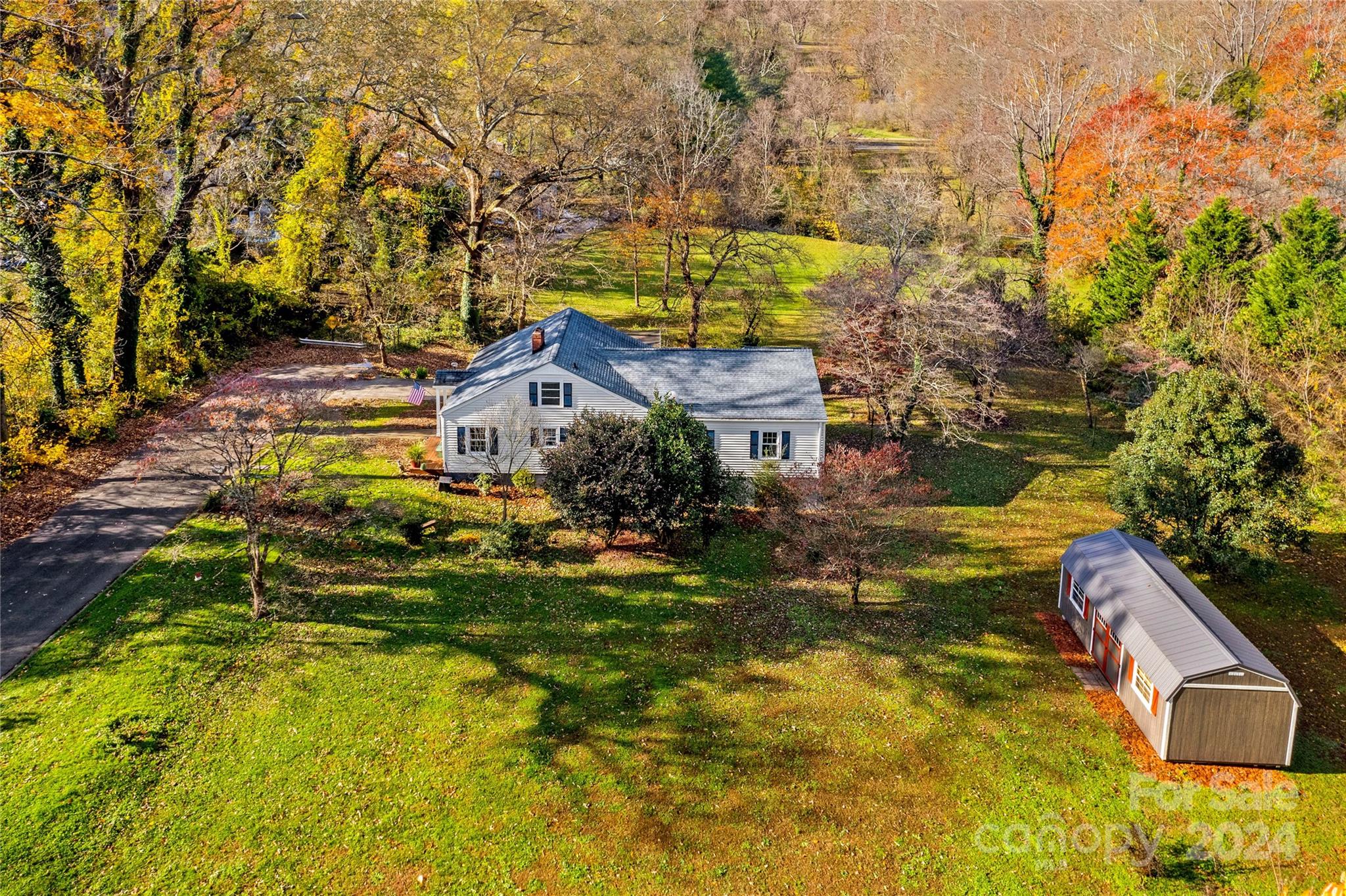 230 Feimster Street Property Photo 4