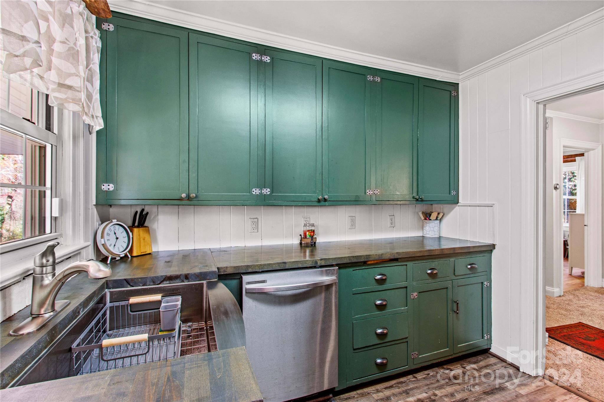 230 Feimster Street Property Photo 12
