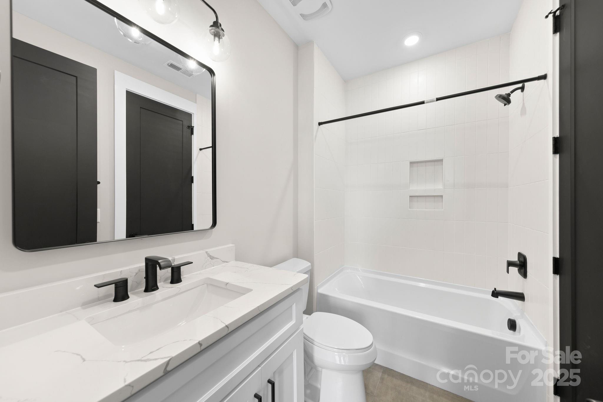 2205 Catalina Avenue Property Photo 24
