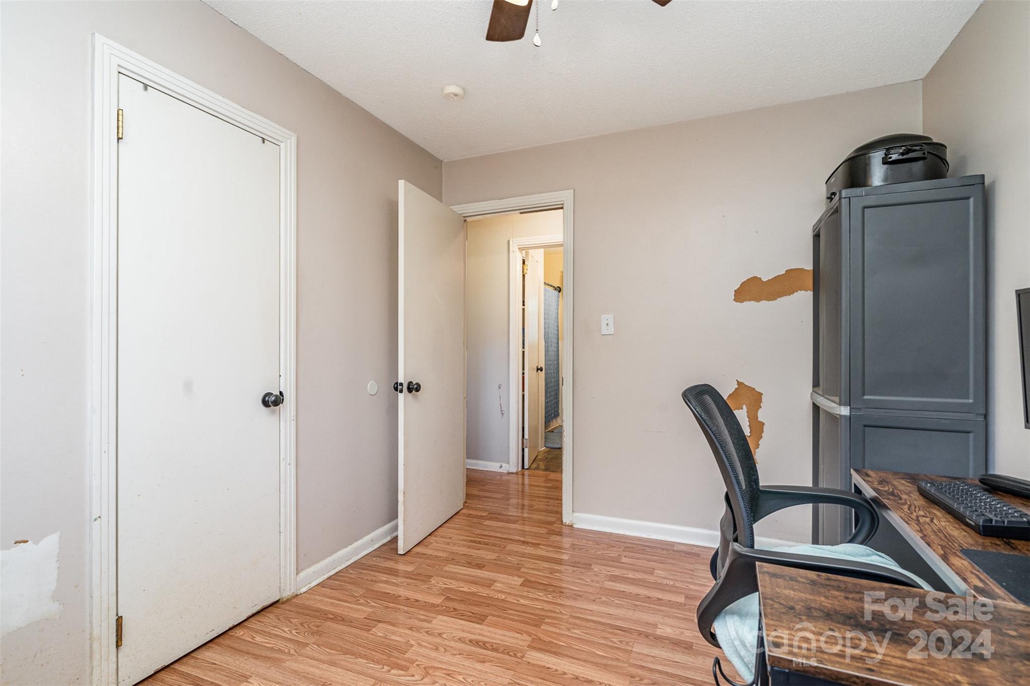 206 Winona Avenue Property Photo 22