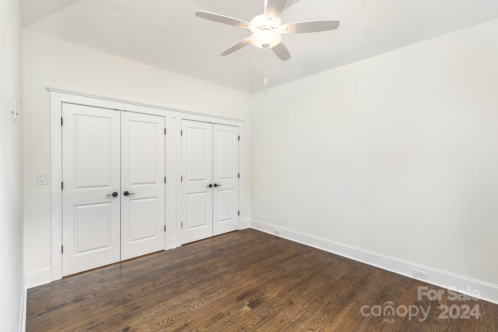 1902 Windlock Drive Property Photo 20