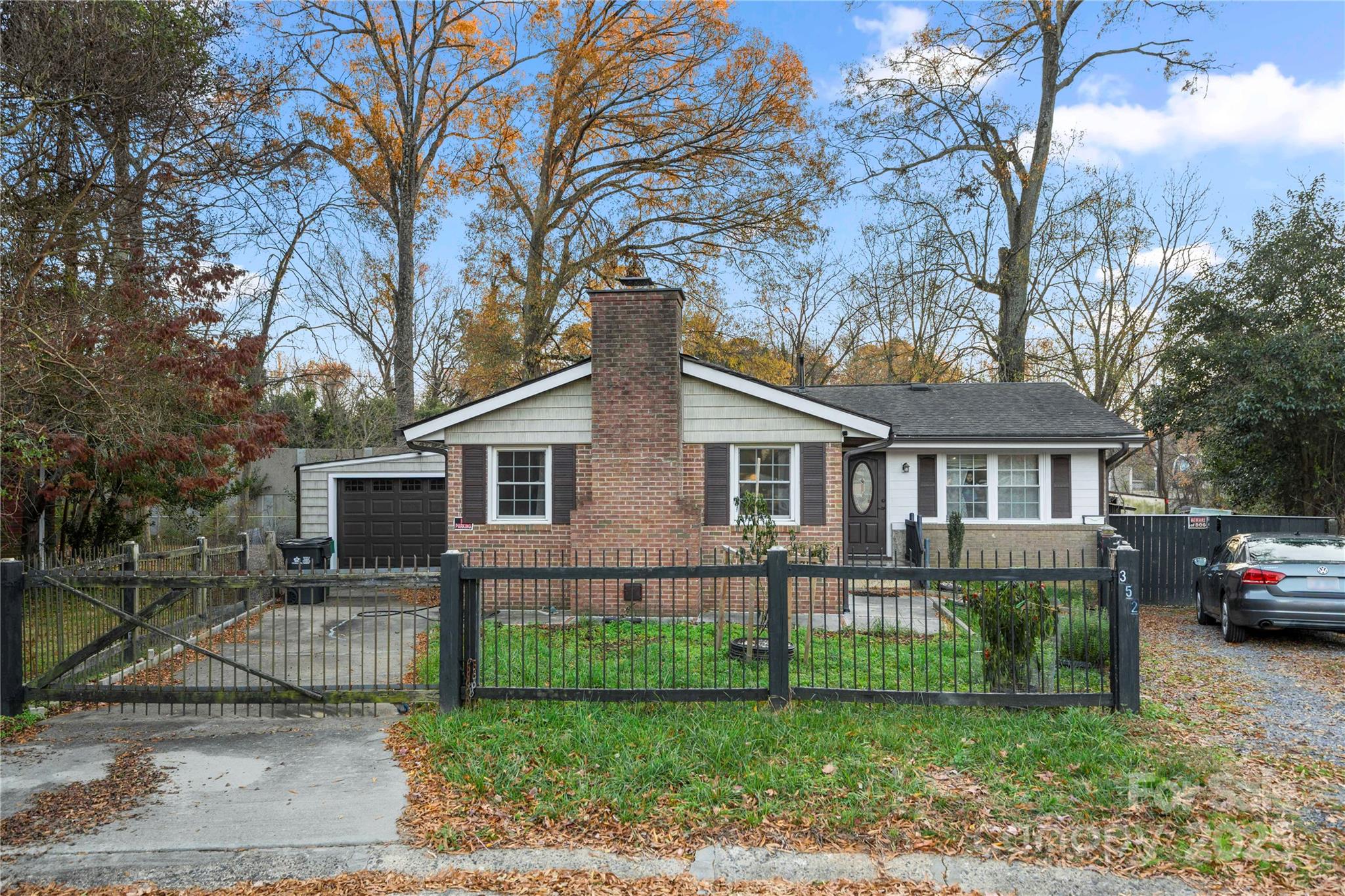 352 Leafmore Drive Property Photo