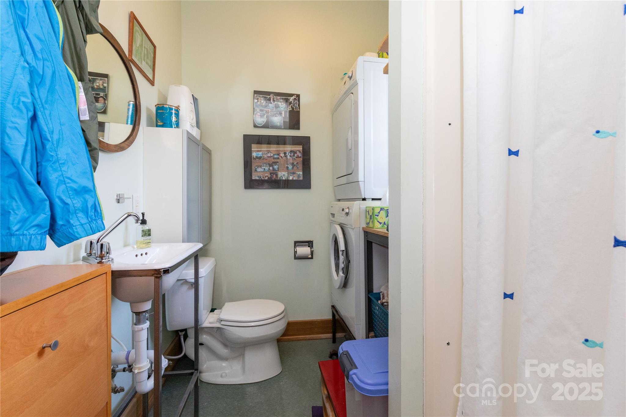 297 Hillside Street Property Photo 14