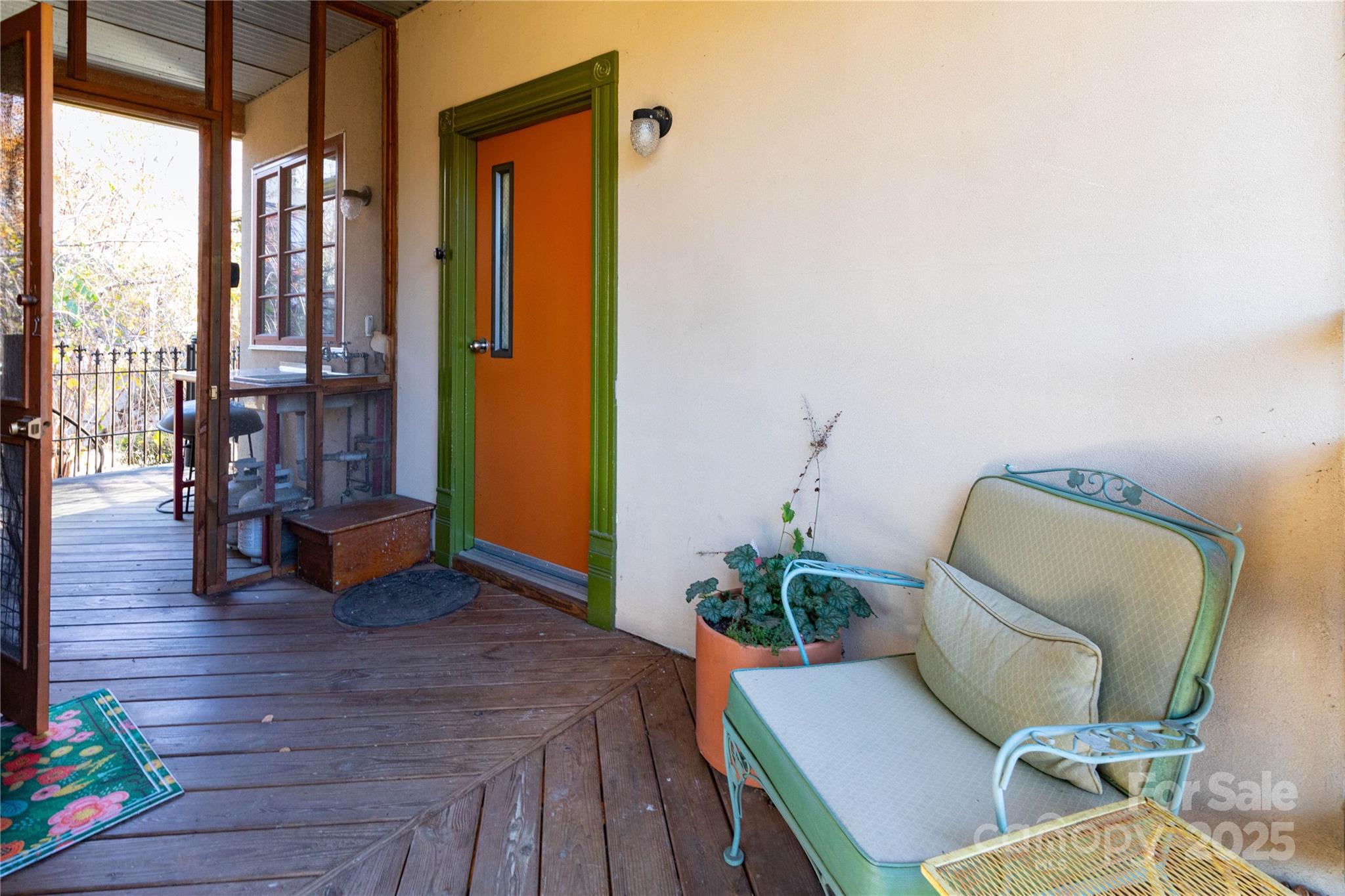 297 Hillside Street Property Photo 26
