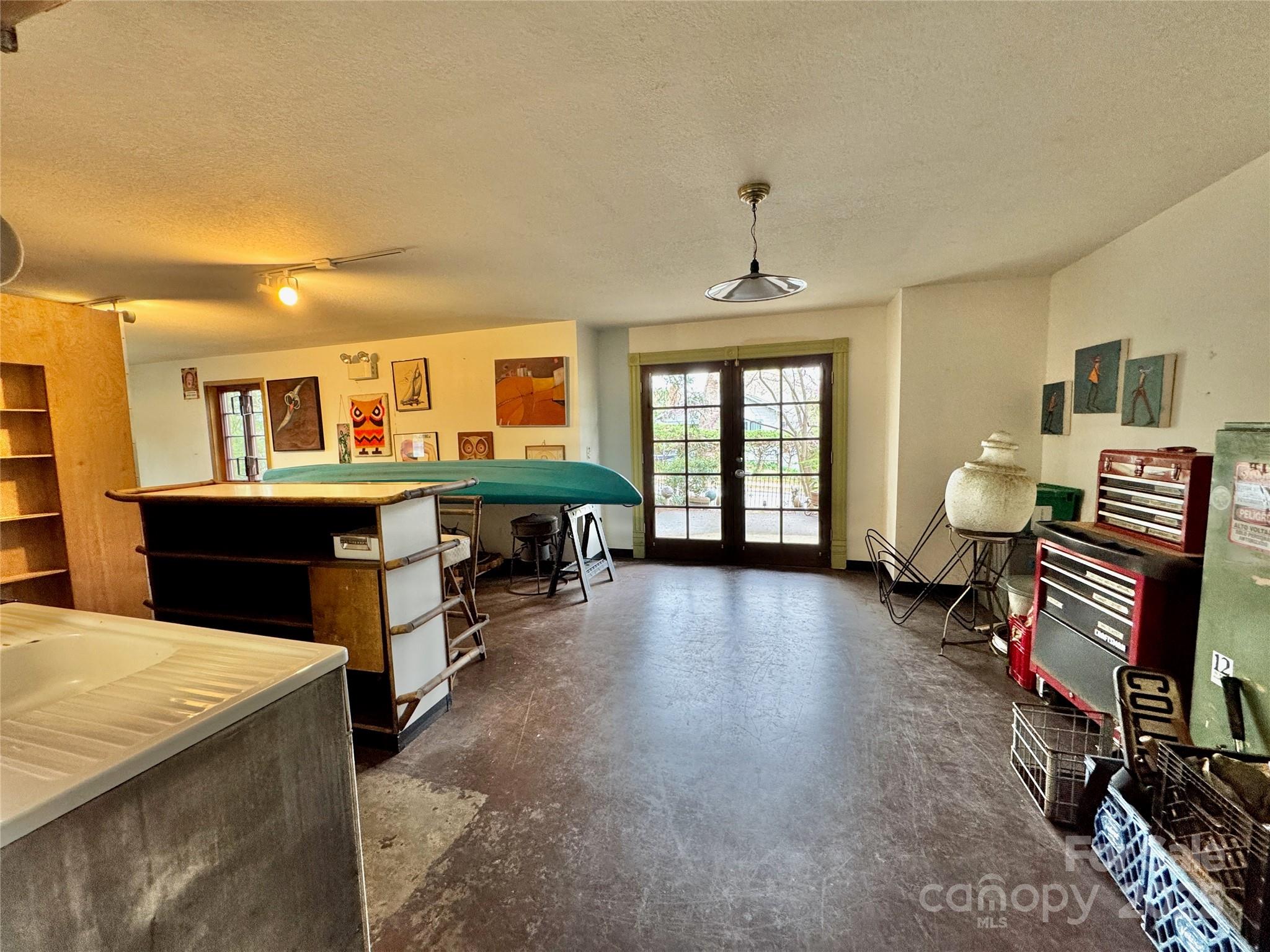 297 Hillside Street Property Photo 31