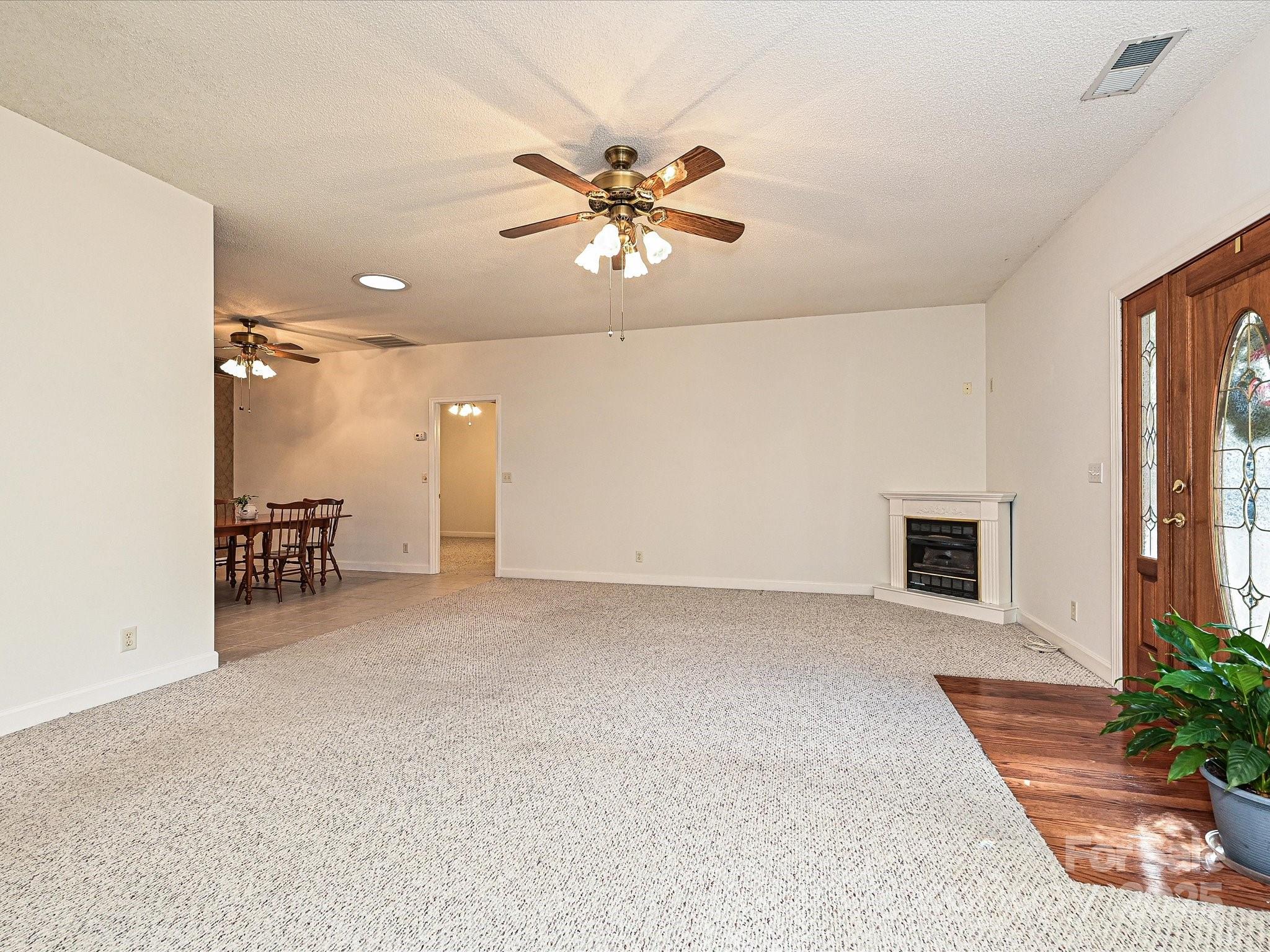 25040 Timberlake Drive Property Photo 8