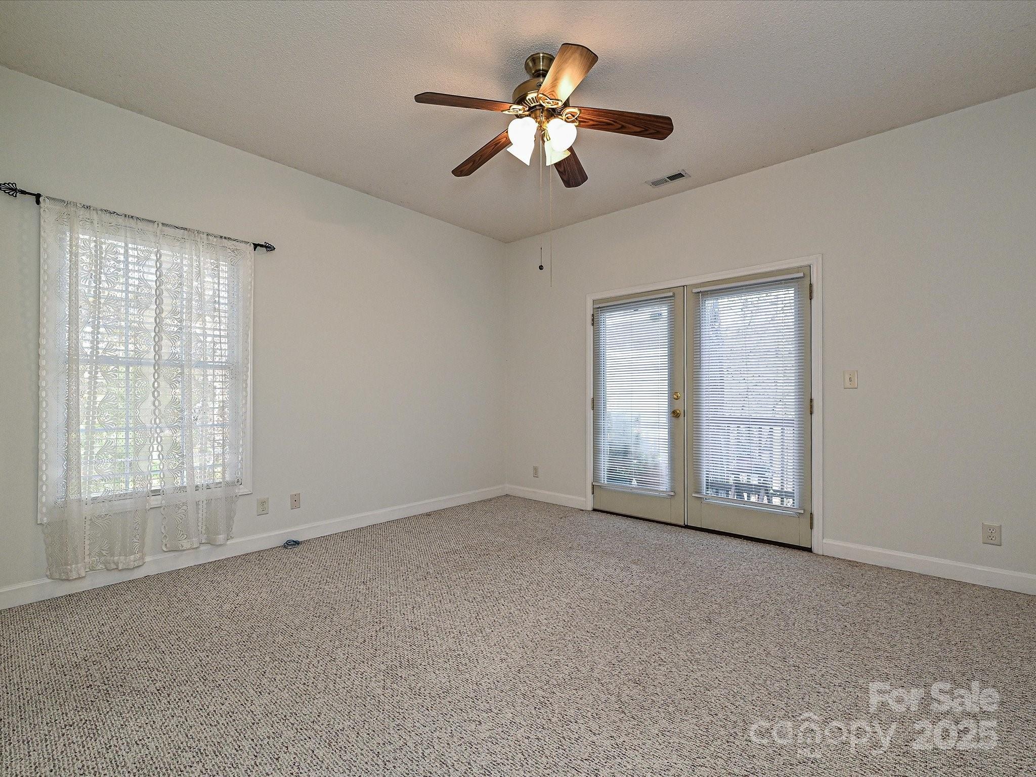 25040 Timberlake Drive Property Photo 27