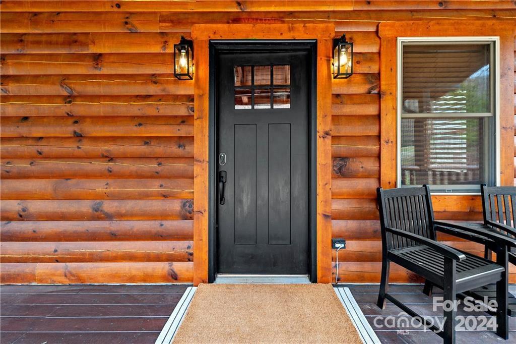 552 Lake Road Property Photo 3