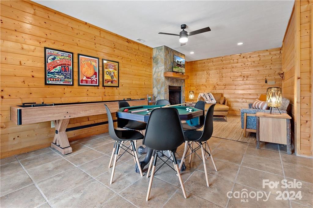 552 Lake Road Property Photo 30