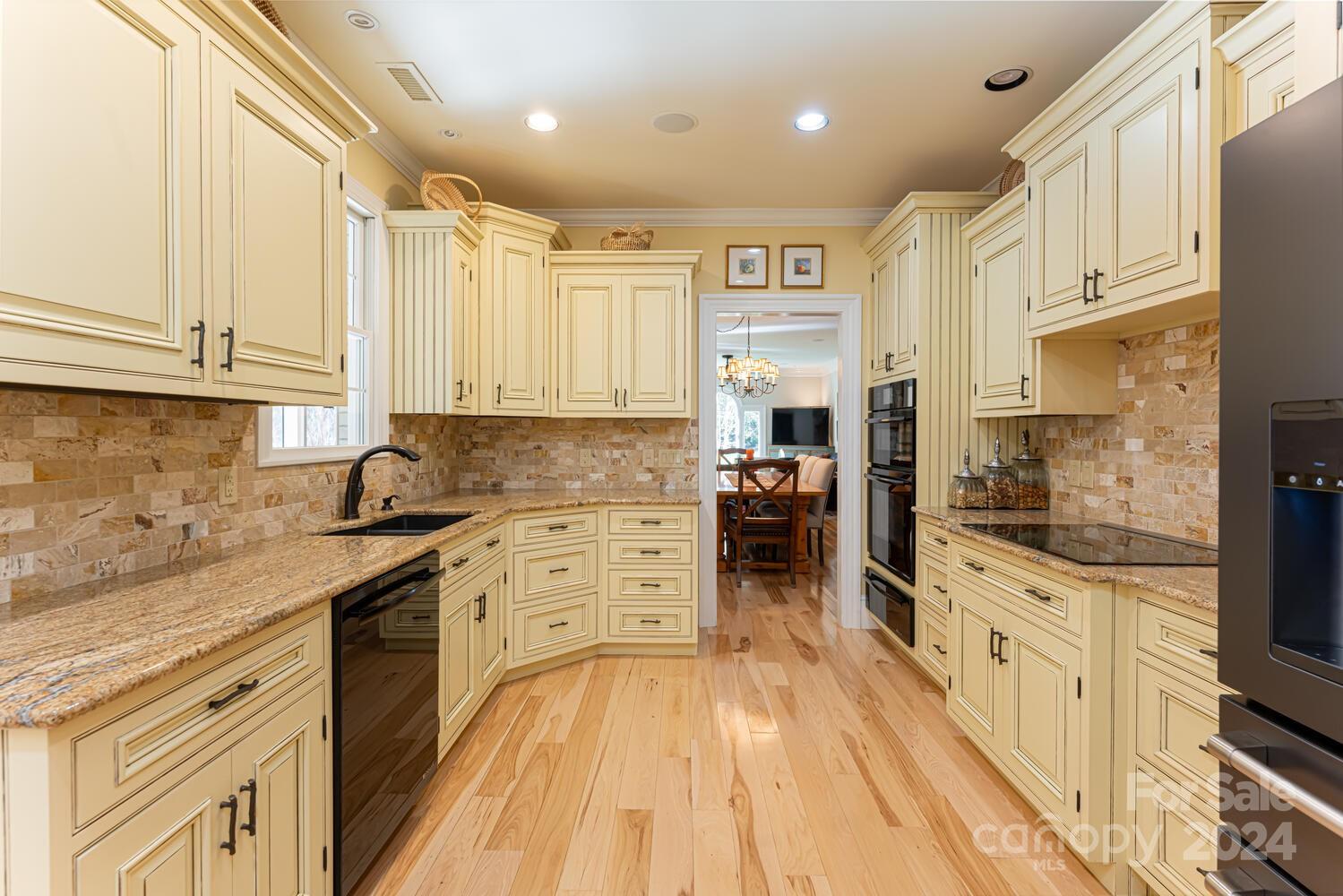 131 Glenbrook Drive Property Photo 13