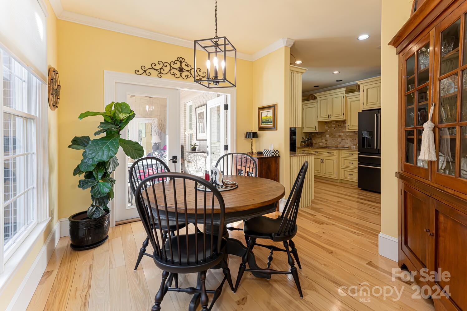 131 Glenbrook Drive Property Photo 17