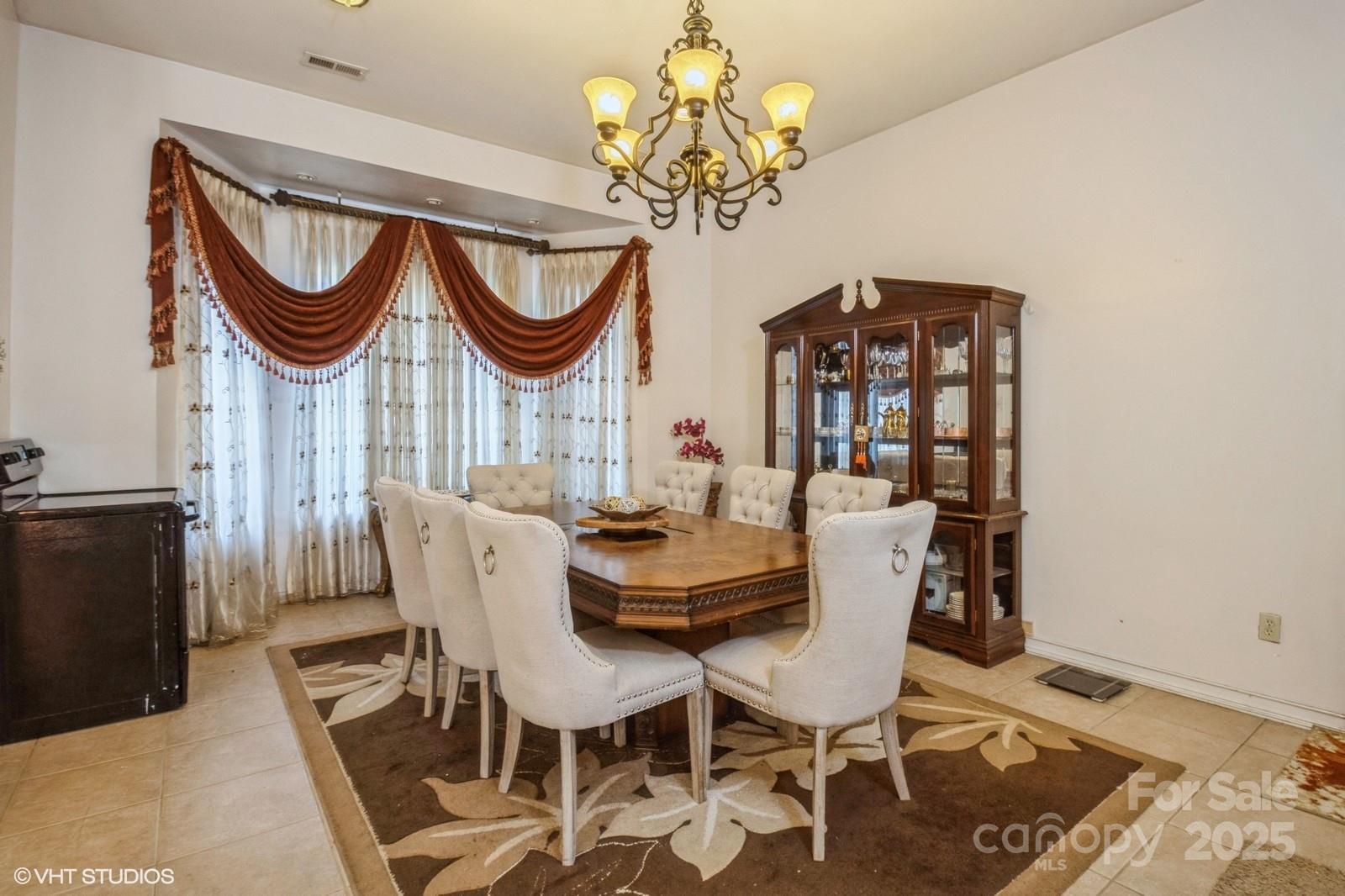 1808 Wilton Gate Drive Property Photo 13