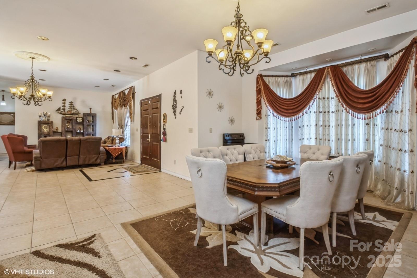 1808 Wilton Gate Drive Property Photo 14