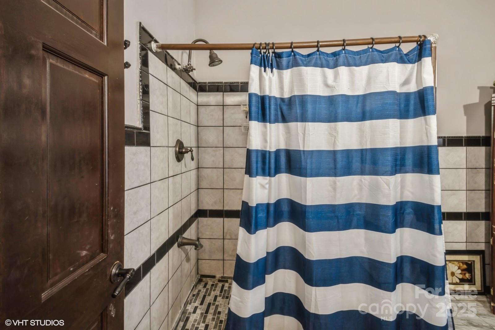 1808 Wilton Gate Drive Property Photo 20
