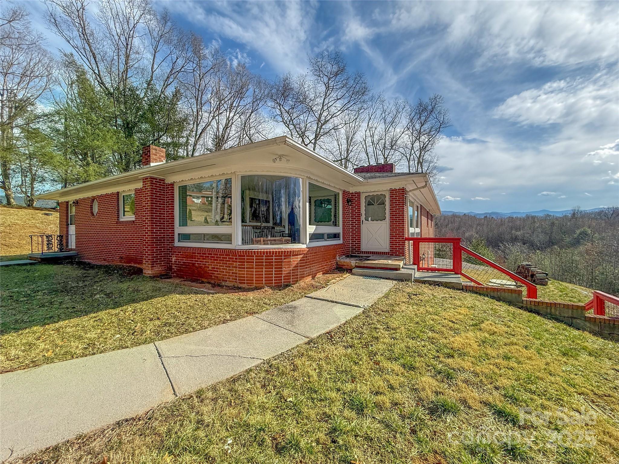378 Monte Vista Drive Property Photo 1