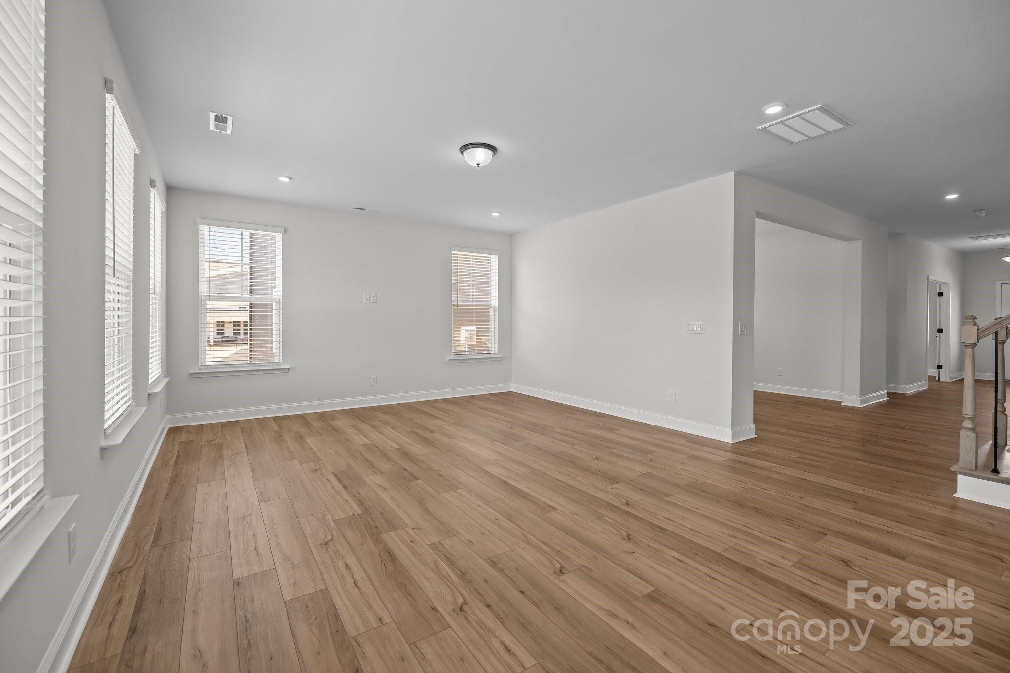 622 Amberjack Place Property Photo 11