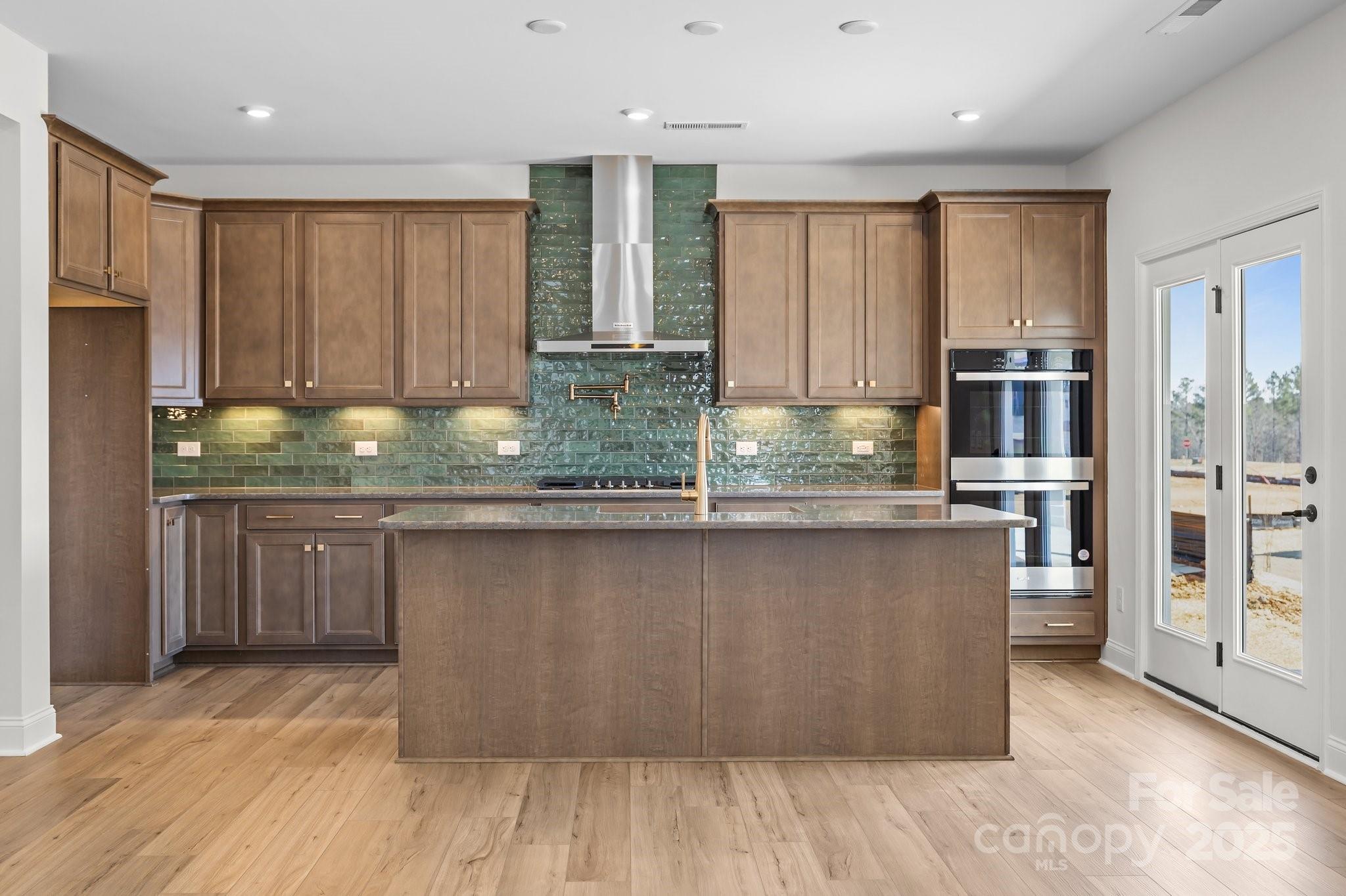 622 Amberjack Place Property Photo 14