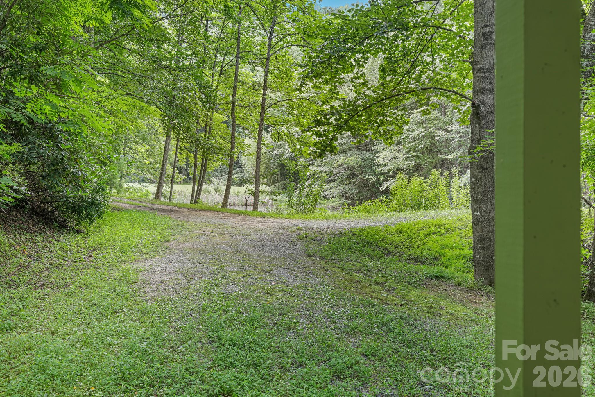 180 Valley Lane Property Photo 18