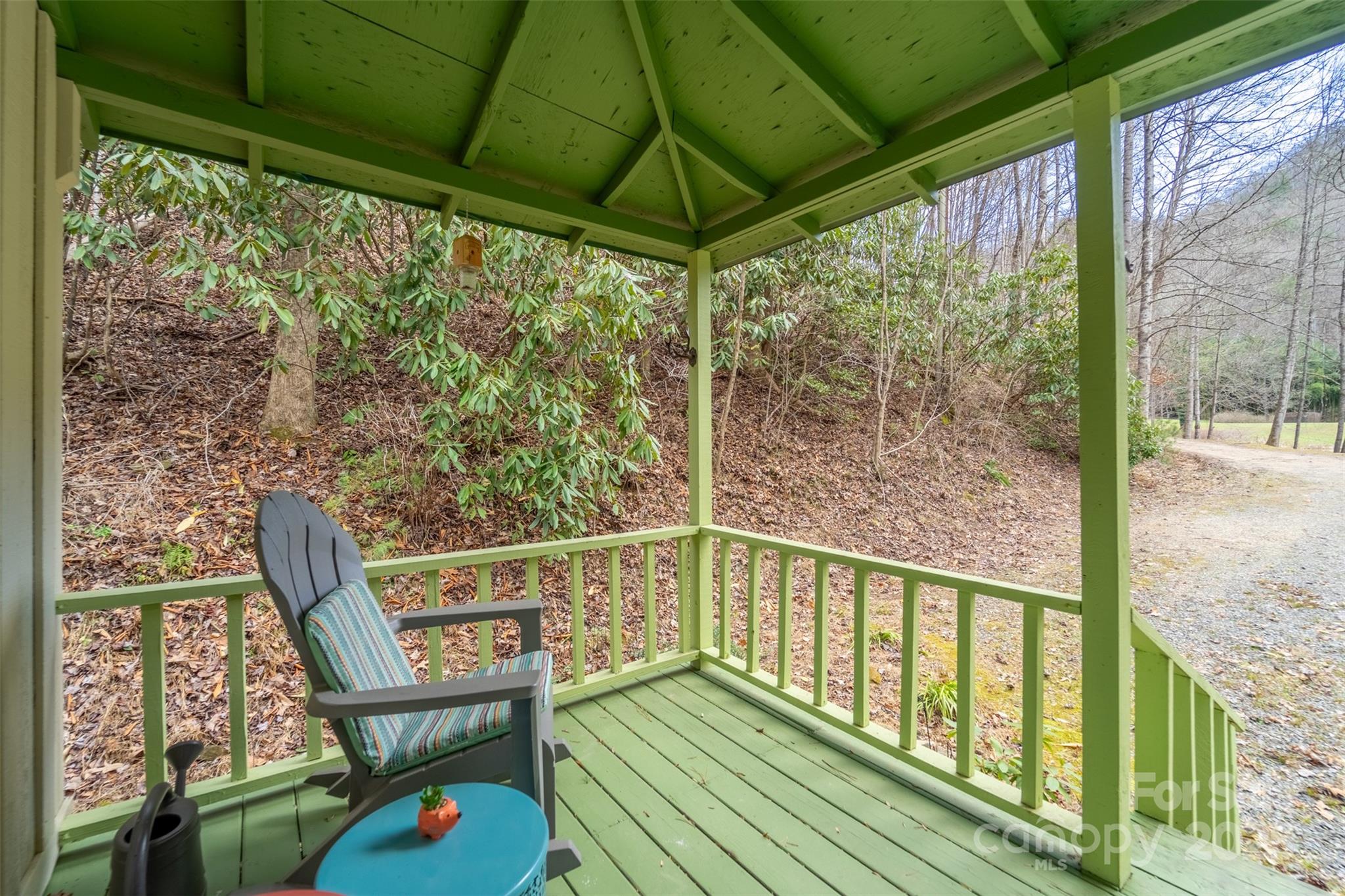 180 Valley Lane Property Photo 29