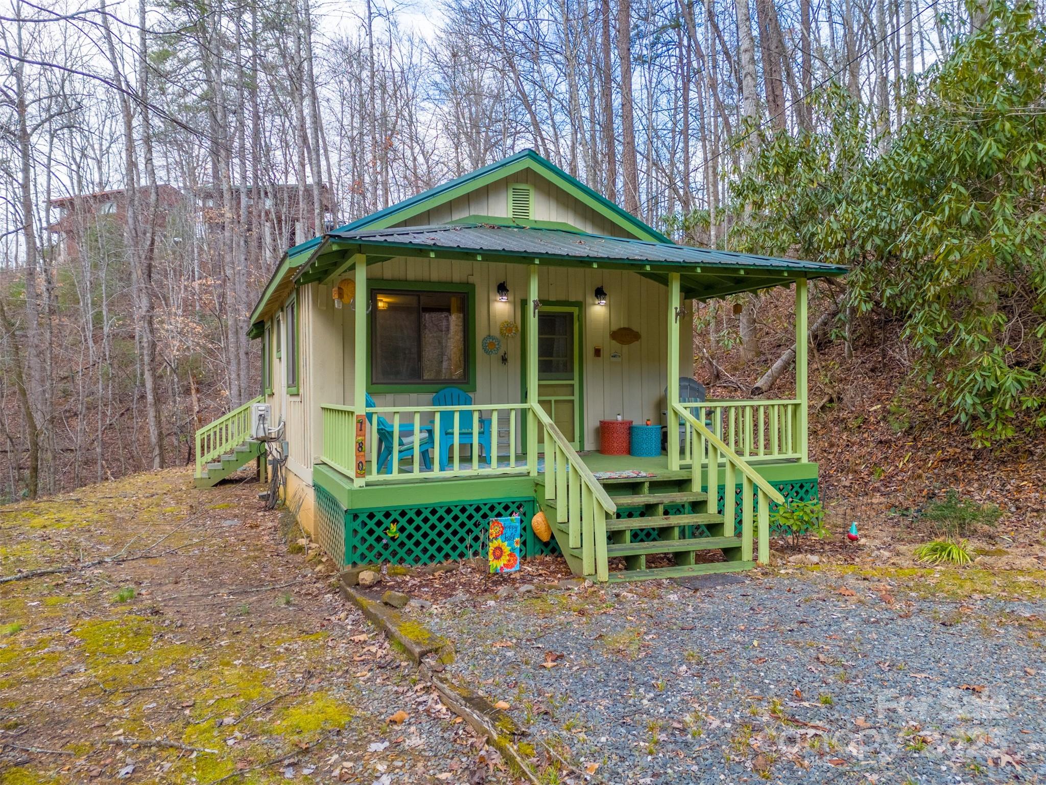 180 Valley Lane Property Photo 41