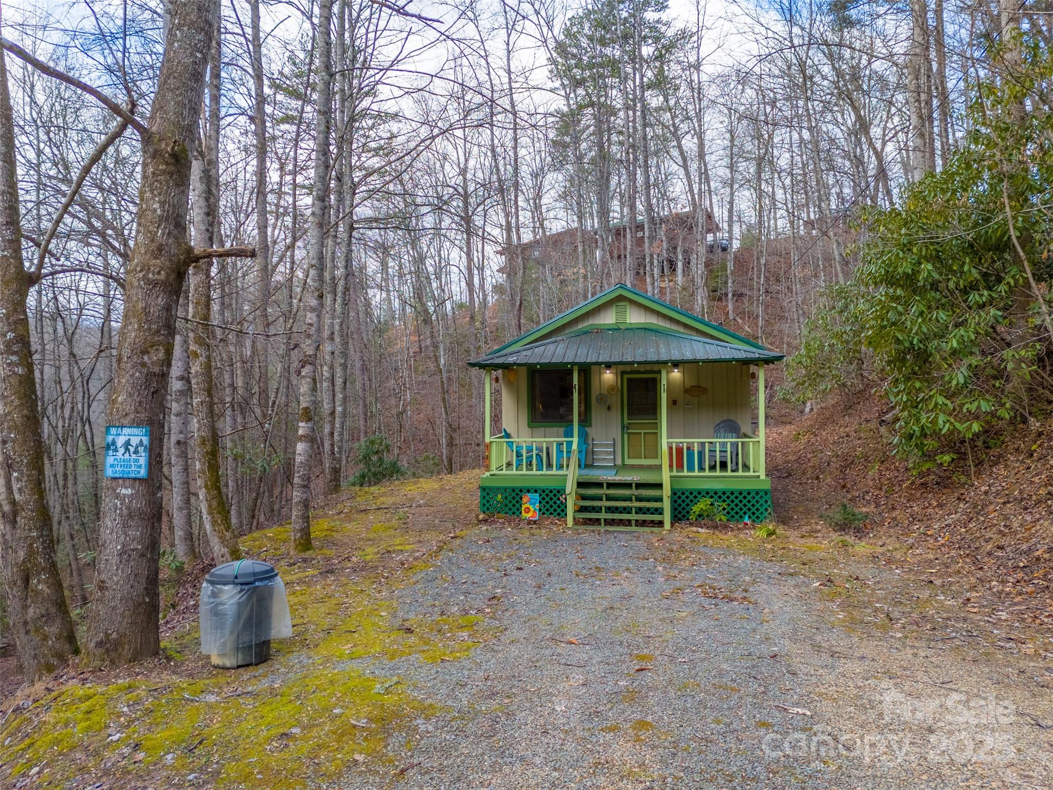 180 Valley Lane Property Photo 42
