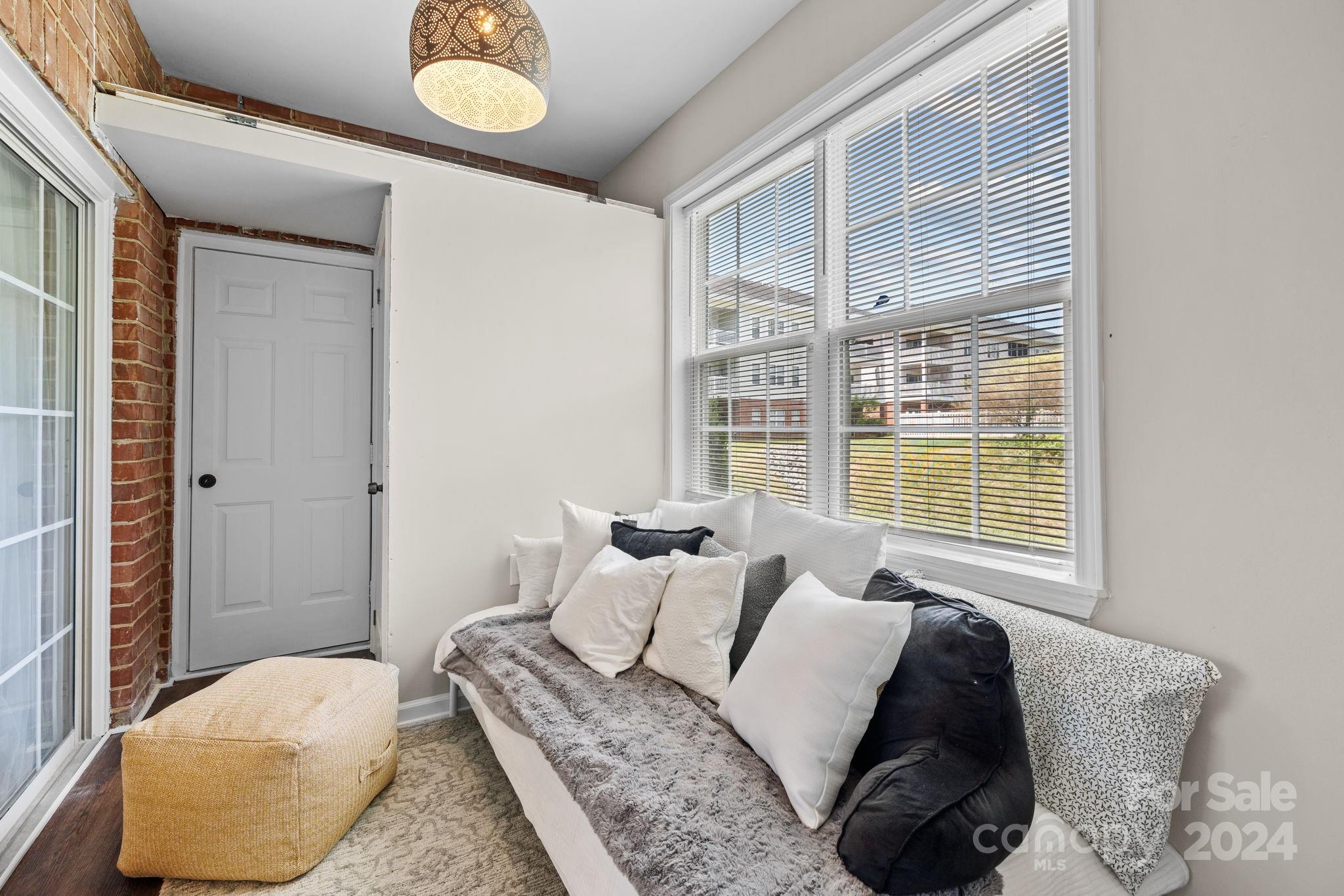 9317 Meadow Vista Road Property Photo 20