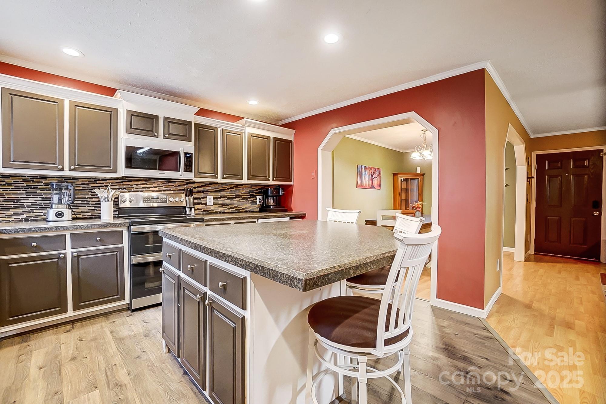 4450 Dobys Bridge Road Property Photo 16