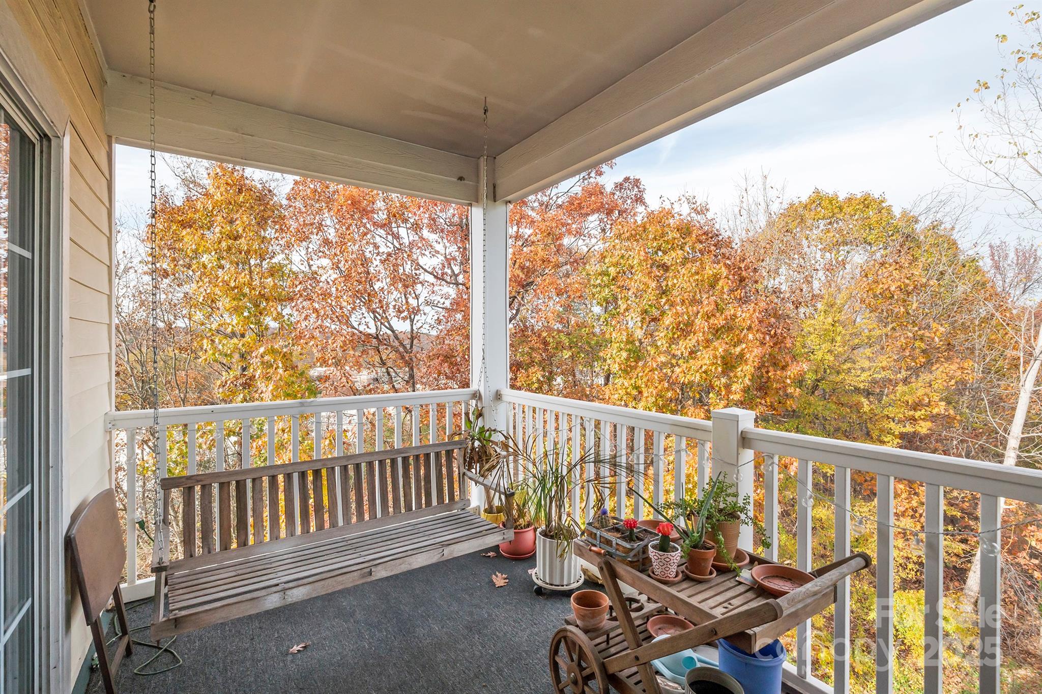 8931 Meadow Vista Road Property Photo 24