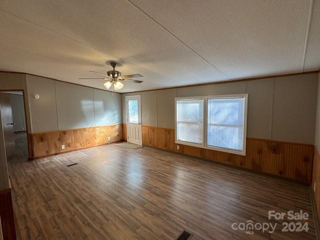 4963 Karen Court Property Photo 4