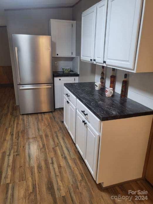 4963 Karen Court Property Photo 8
