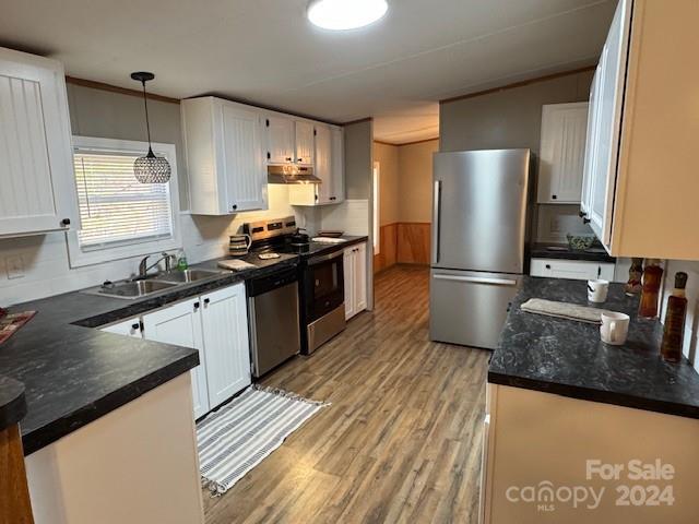 4963 Karen Court Property Photo 9
