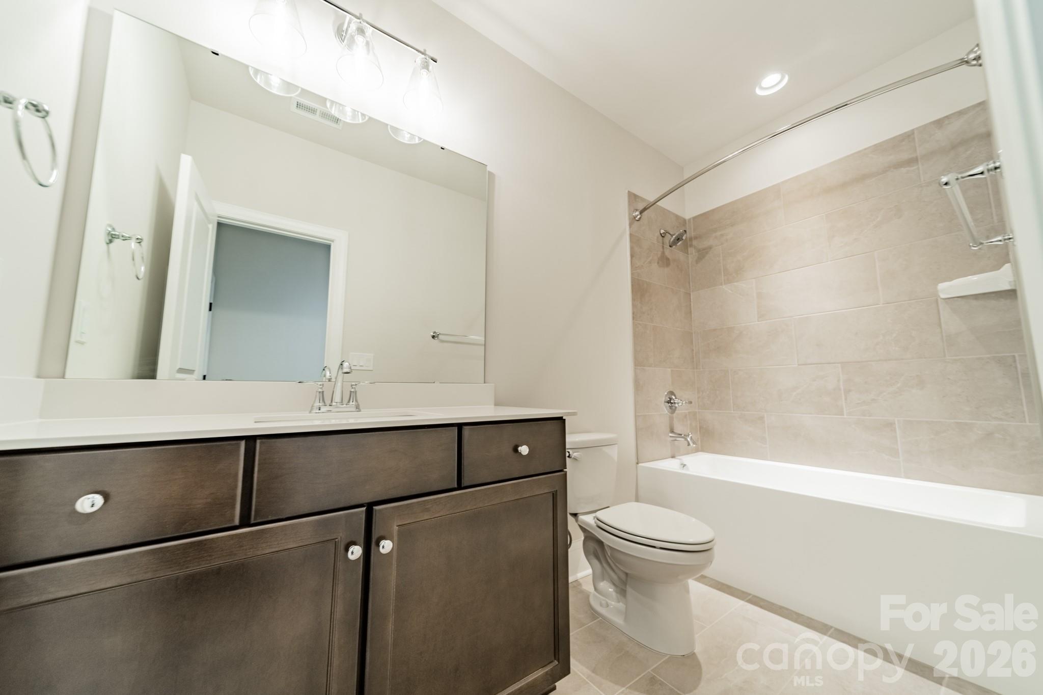 959 Tamary Way 29/30 Property Photo 35