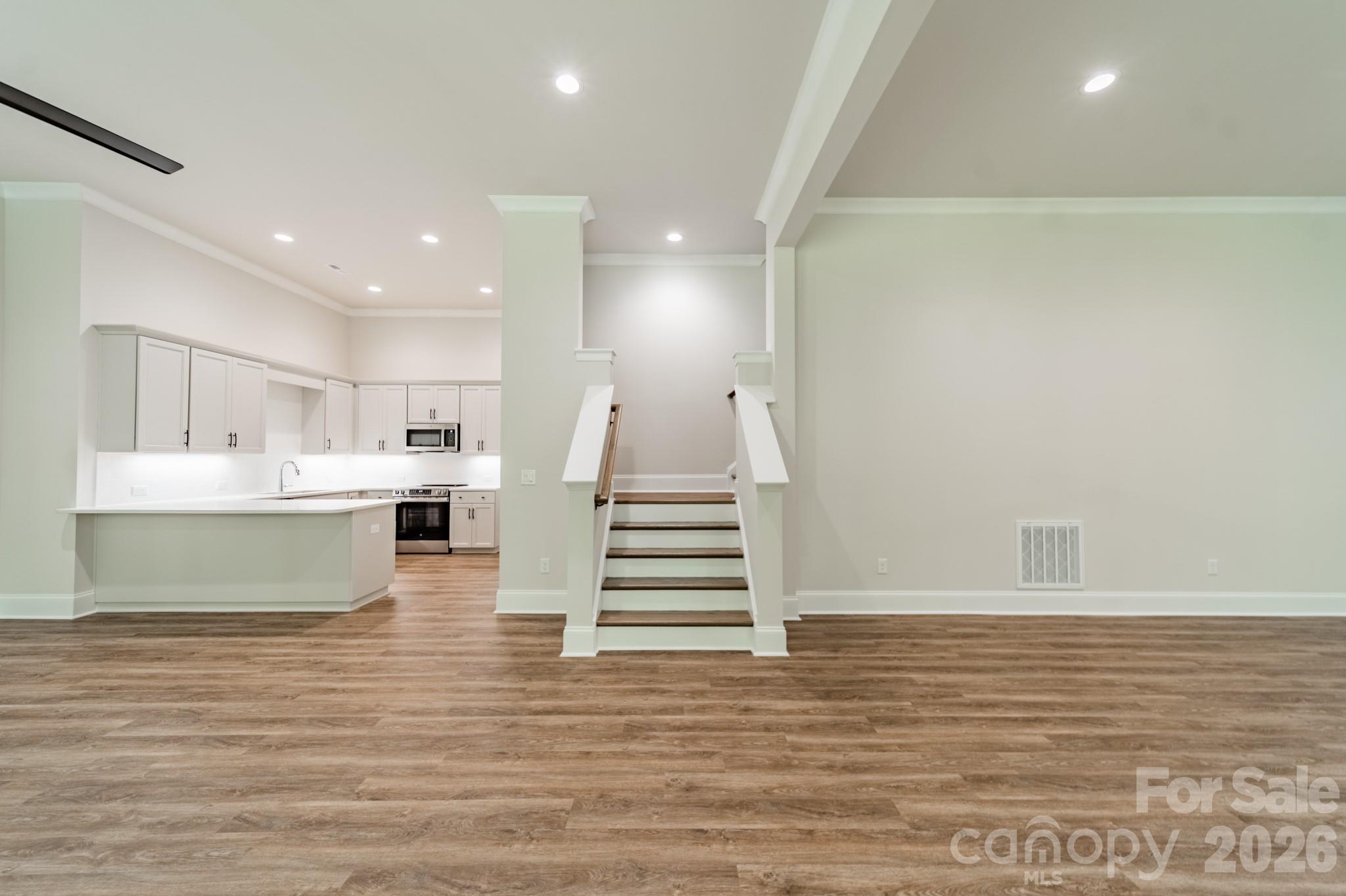 959 Tamary Way 29/30 Property Photo 36
