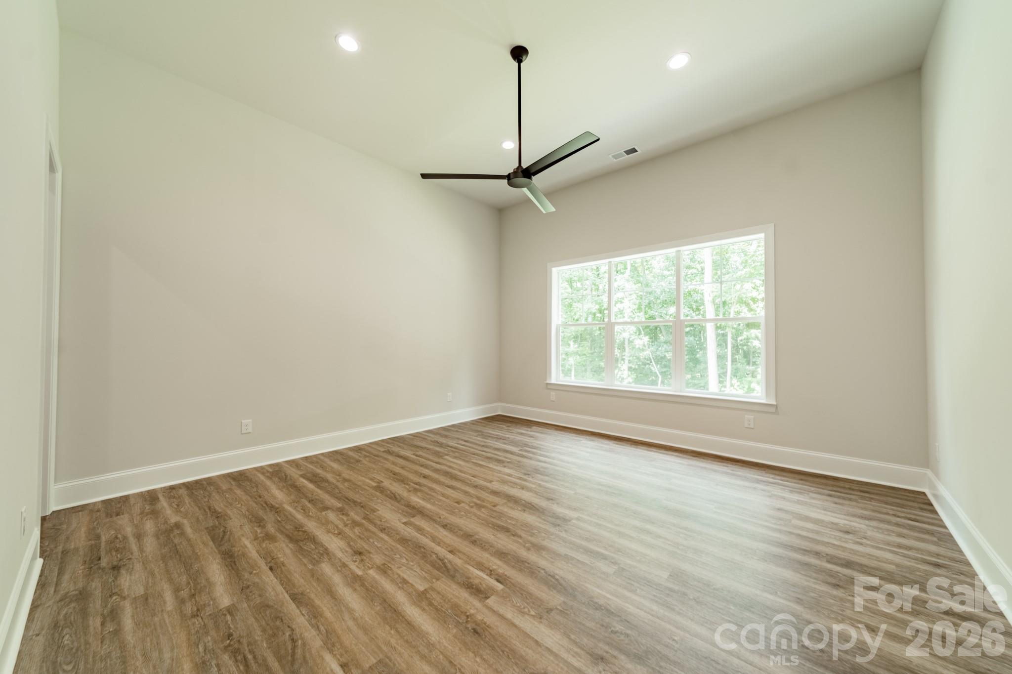 959 Tamary Way 29/30 Property Photo 40