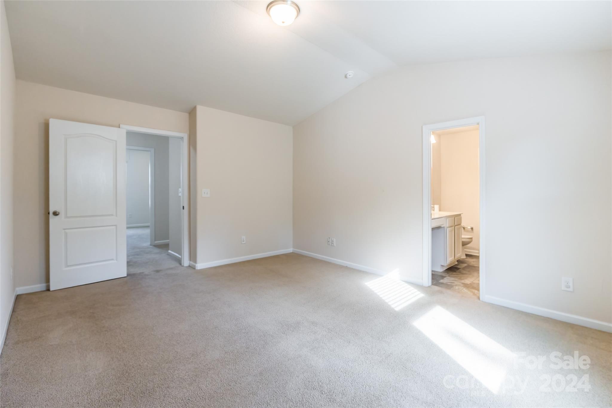 8127 Paw Club Drive Property Photo 17
