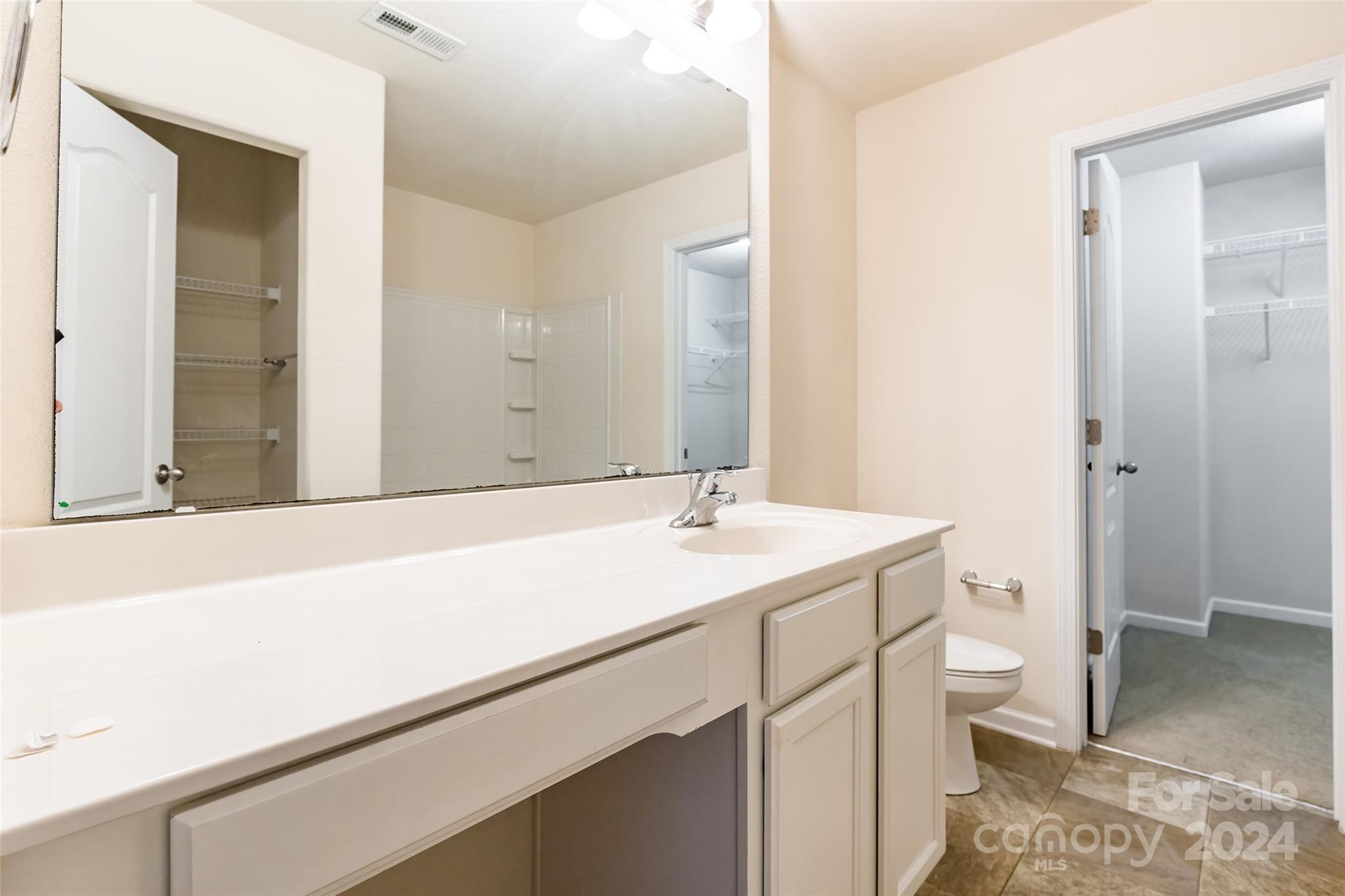 8127 Paw Club Drive Property Photo 18