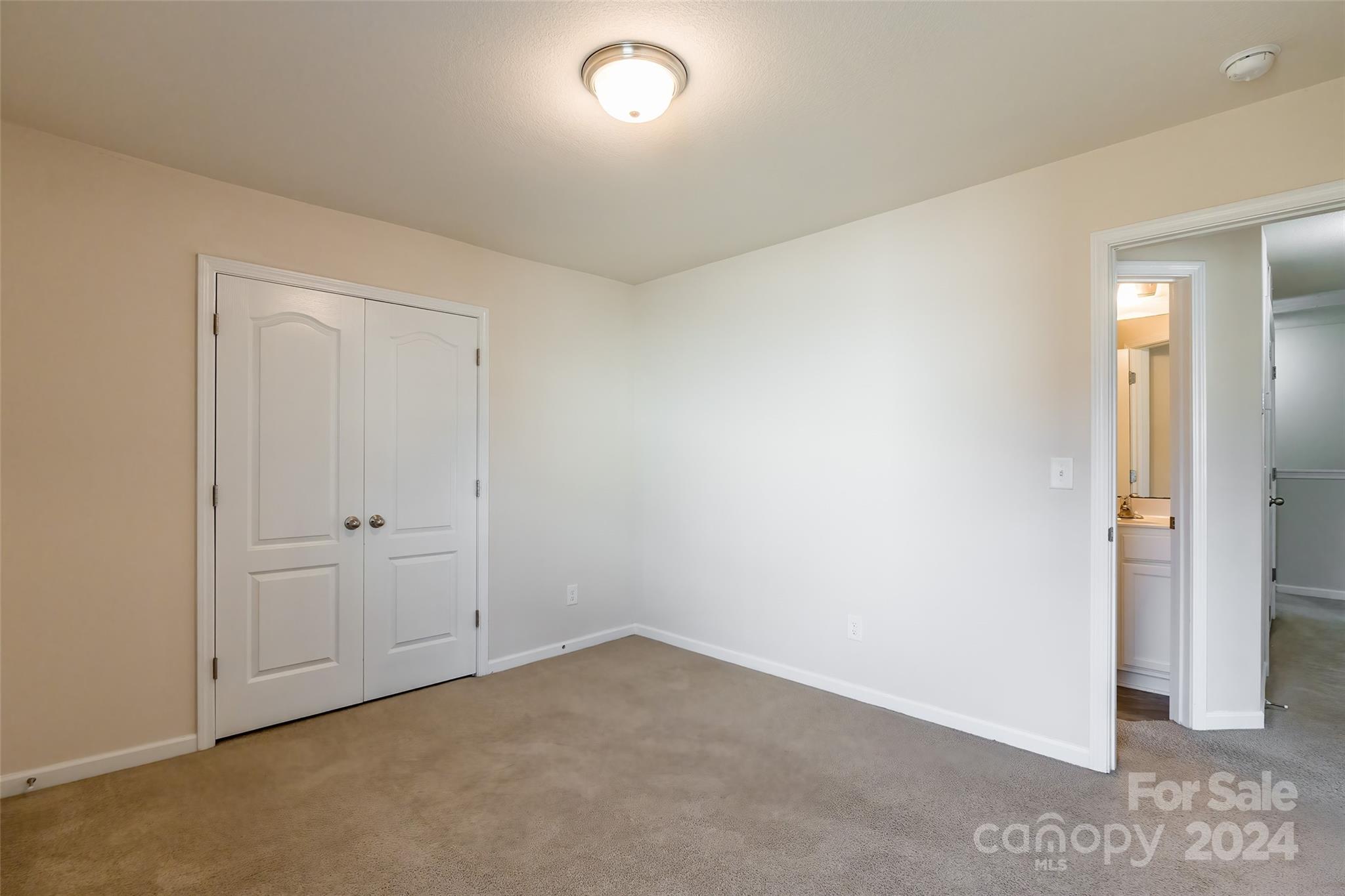 8127 Paw Club Drive Property Photo 25