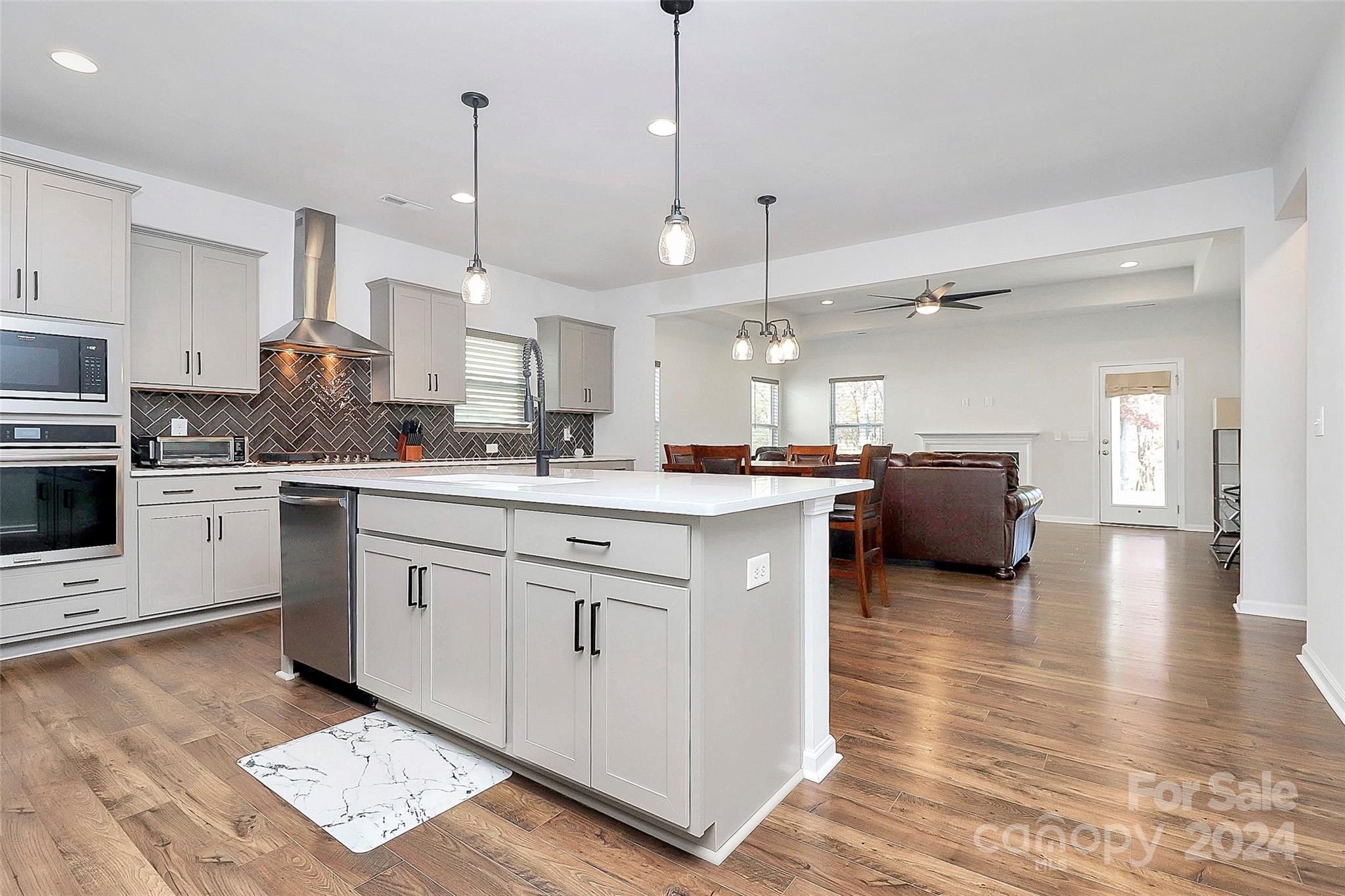 457 Shallowford Drive 60 Property Photo 11