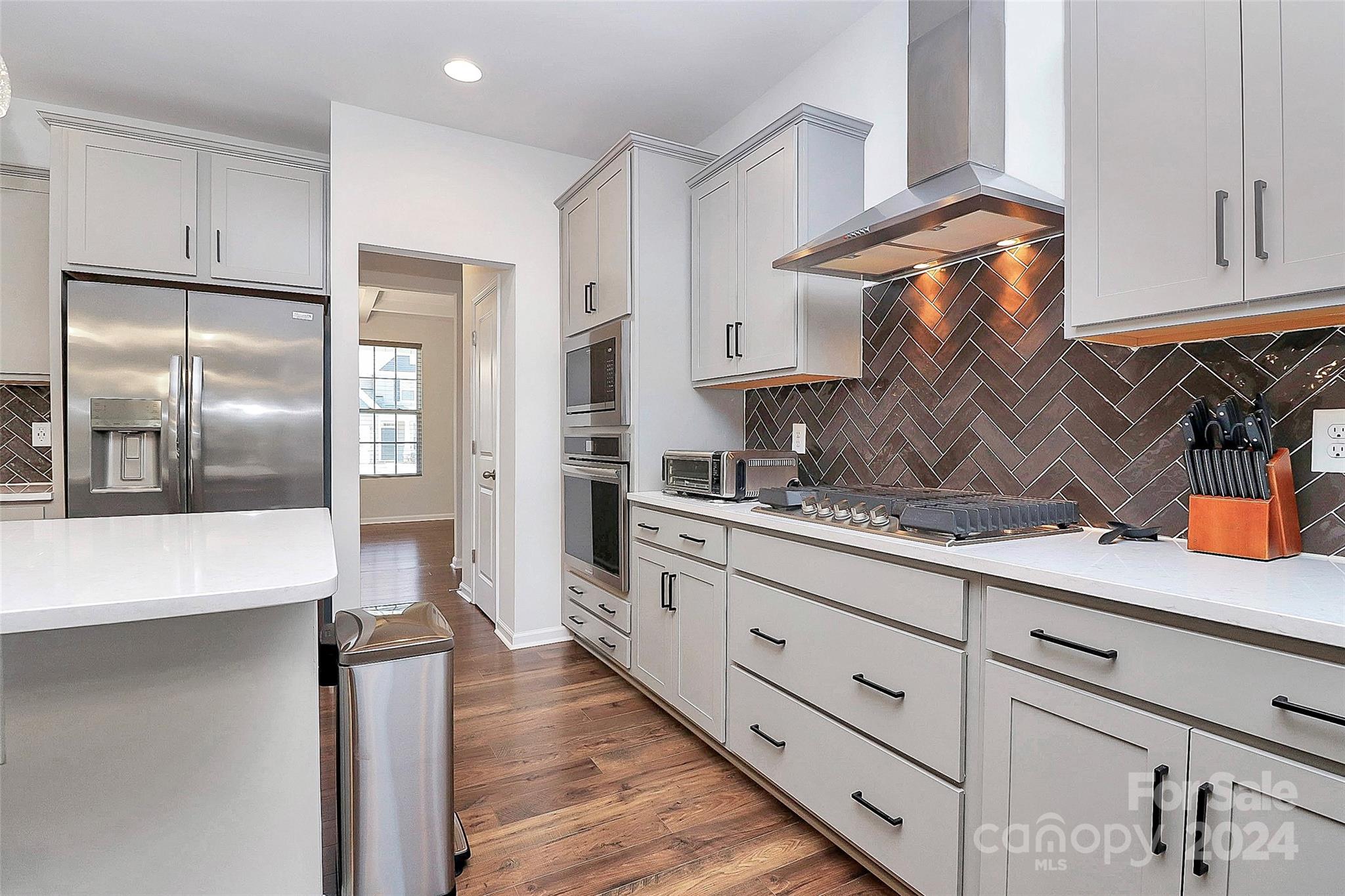 457 Shallowford Drive 60 Property Photo 15