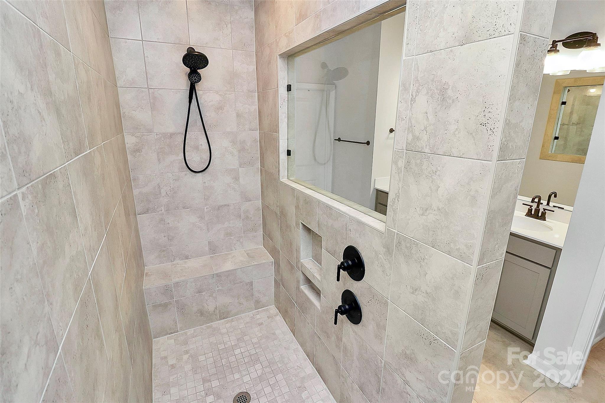 457 Shallowford Drive 60 Property Photo 23