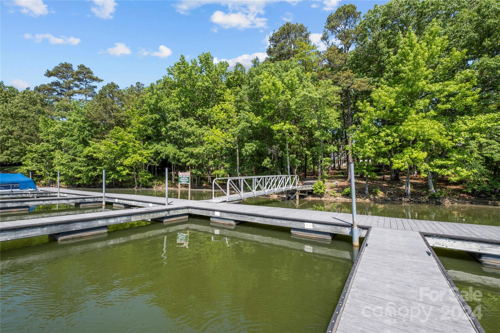 1026 Emerald Bay Drive Property Photo 16