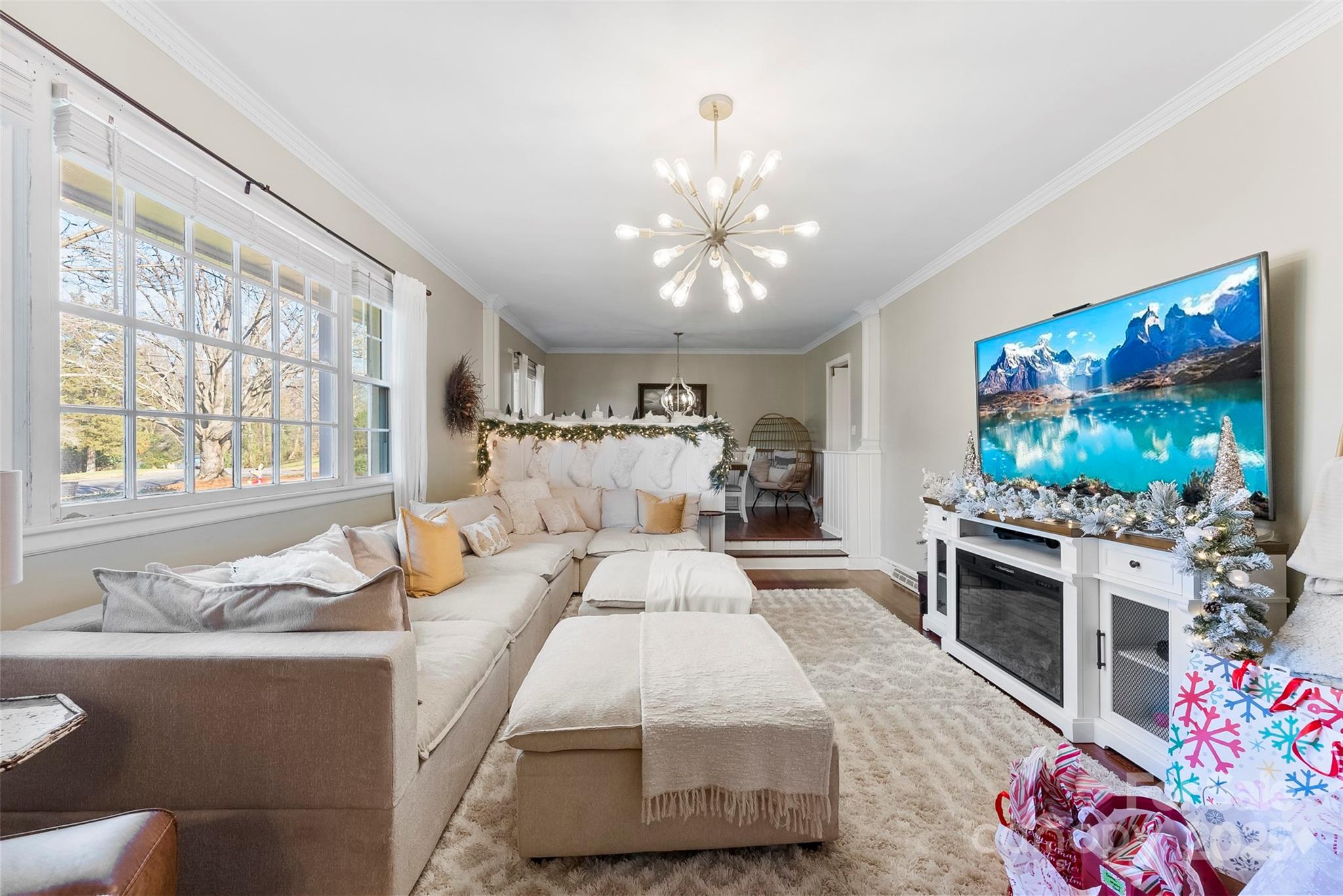 946 Scotch Drive Property Photo 6