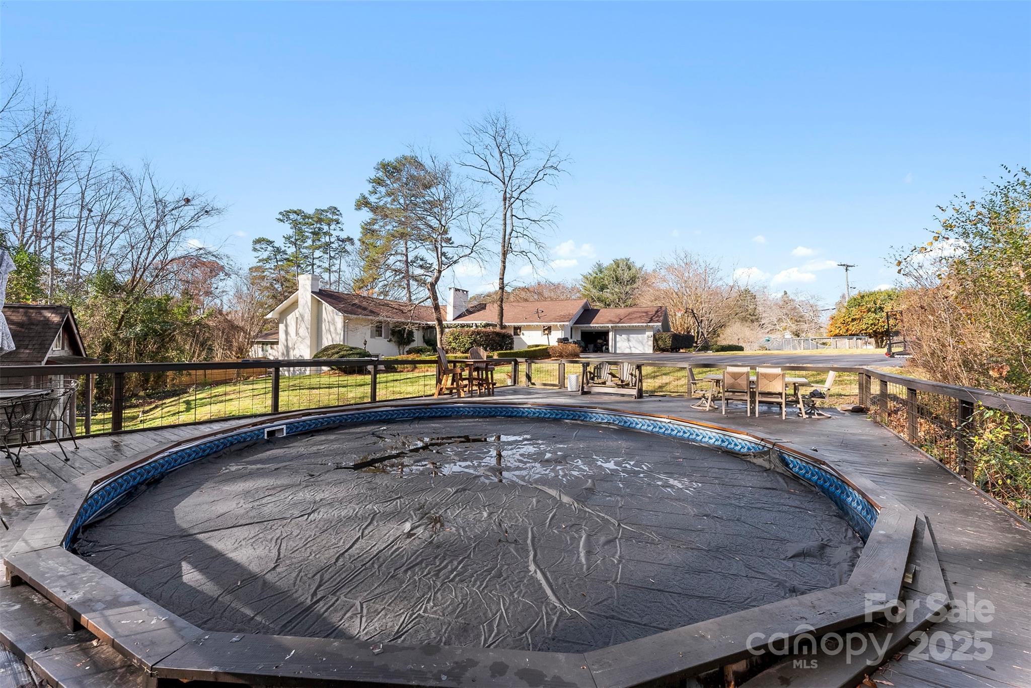 946 Scotch Drive Property Photo 39