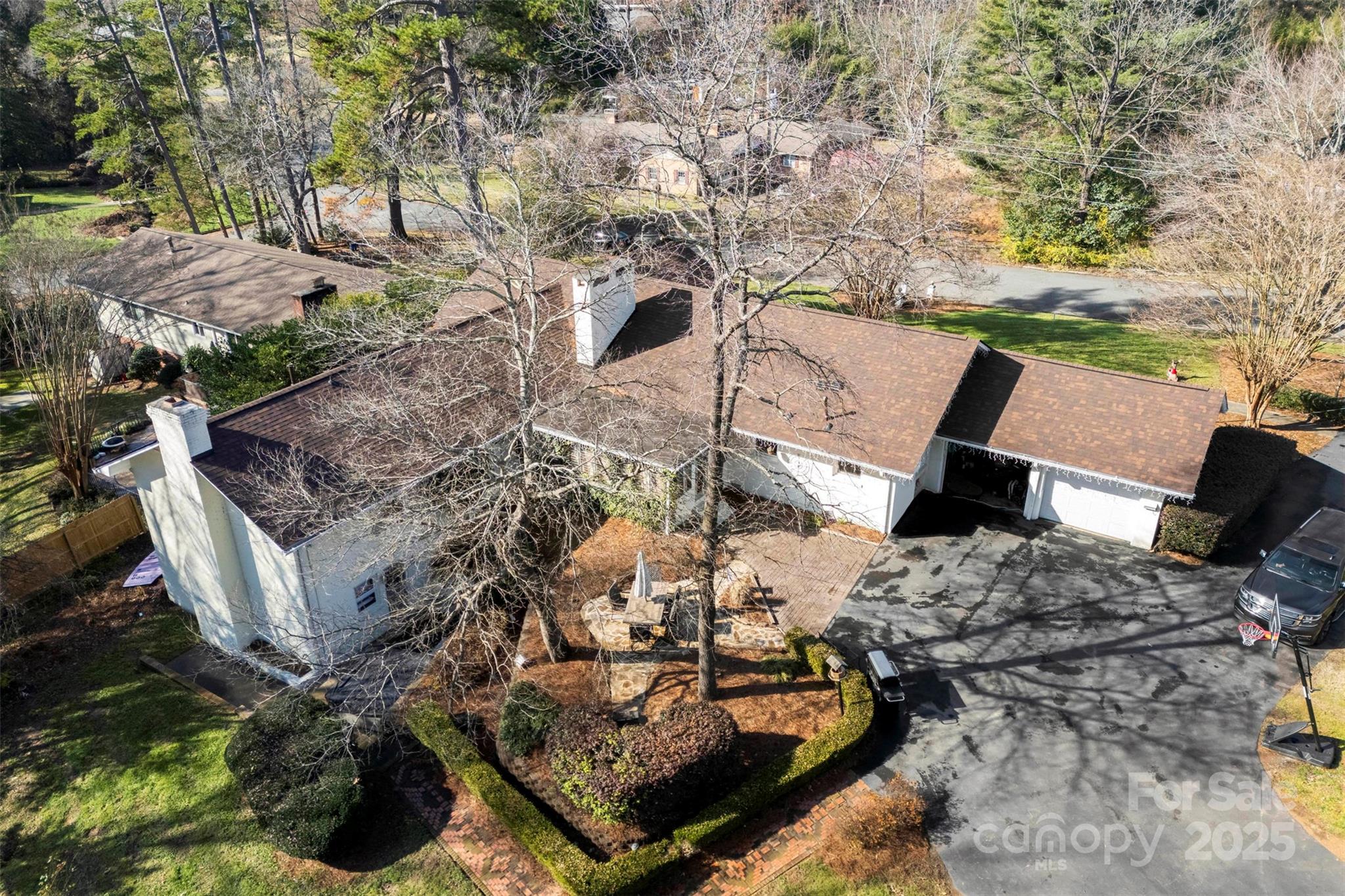 946 Scotch Drive Property Photo 41