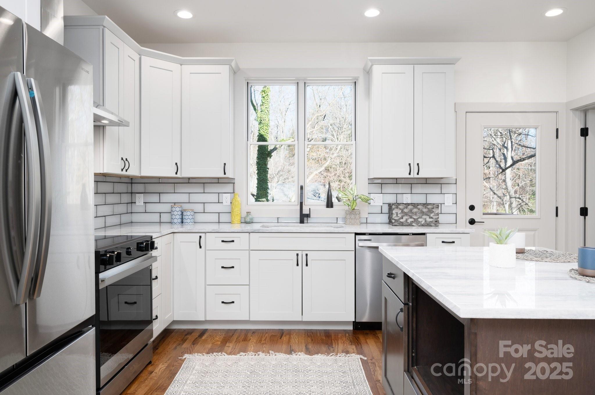 88 Pershing Road Property Photo 13