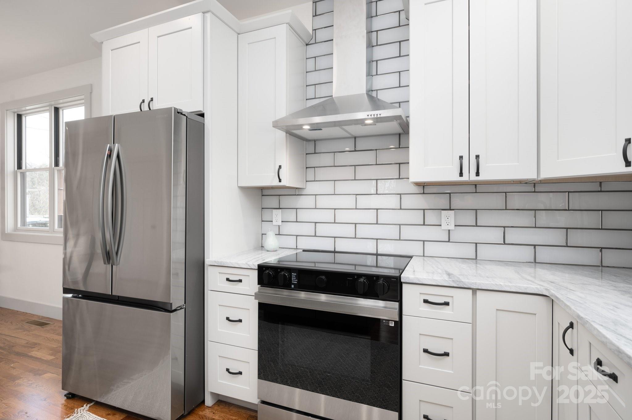 88 Pershing Road Property Photo 14