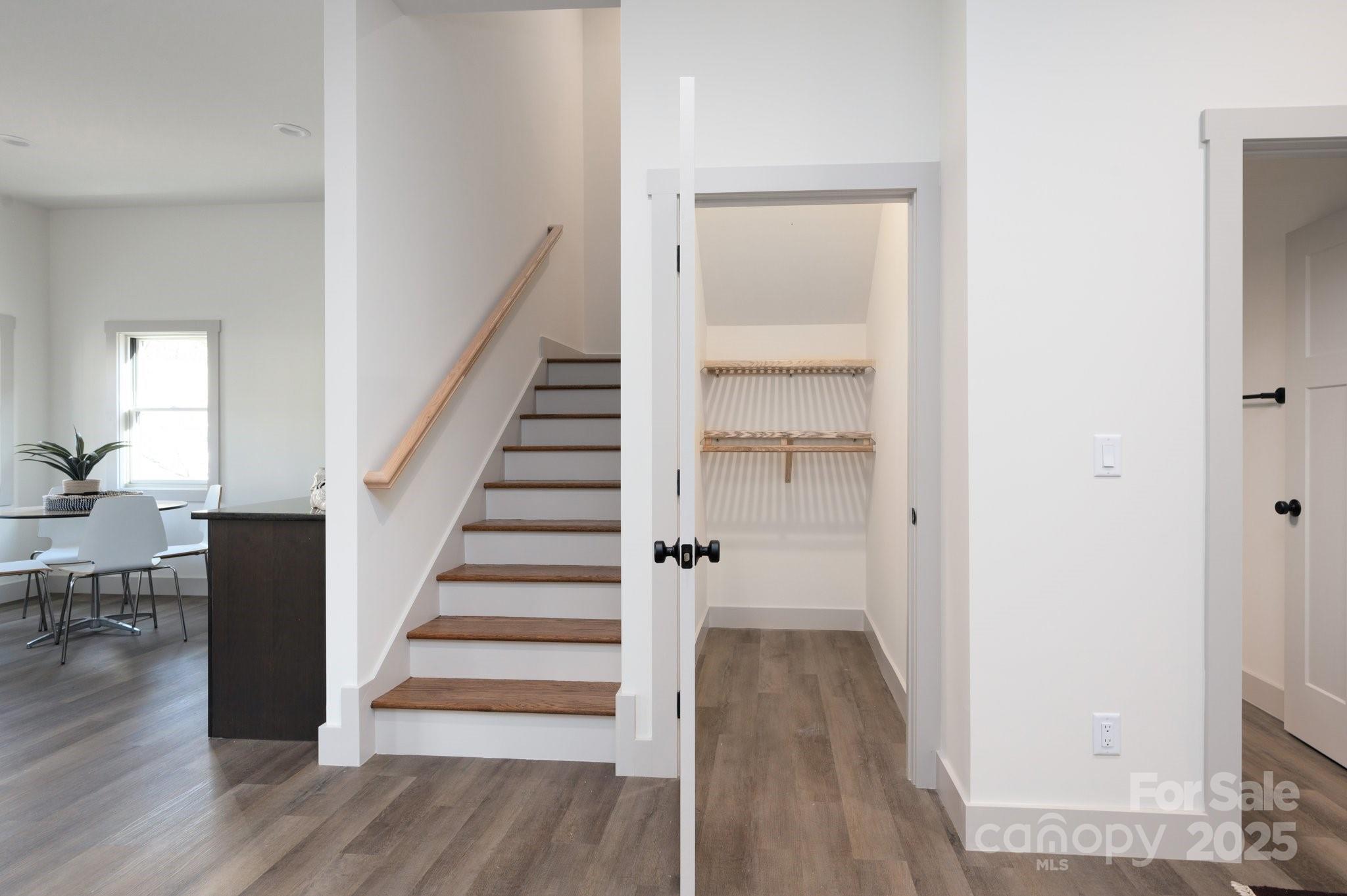 88 Pershing Road Property Photo 26