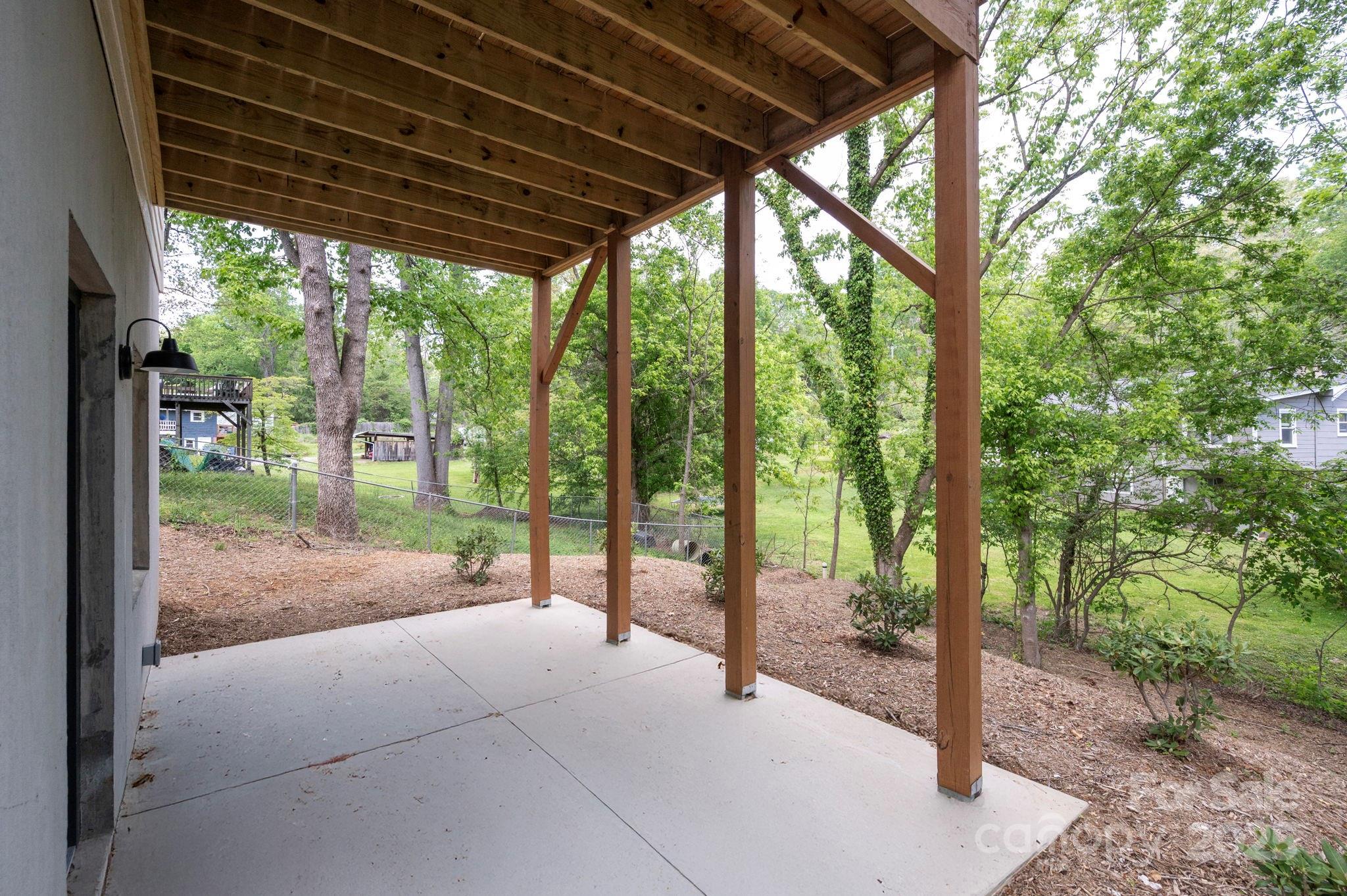 88 Pershing Road Property Photo 34